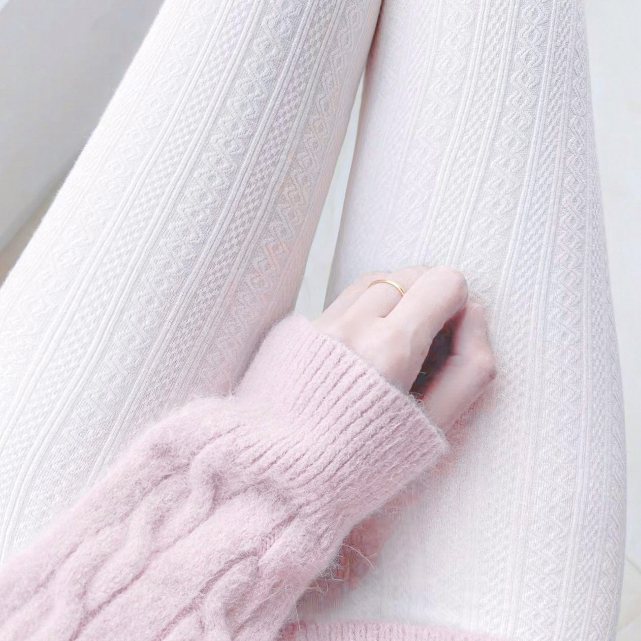 ♡ Winter academia stockings ♡